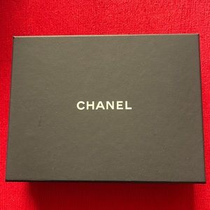 Chanel caviar quilted compact flap wallet